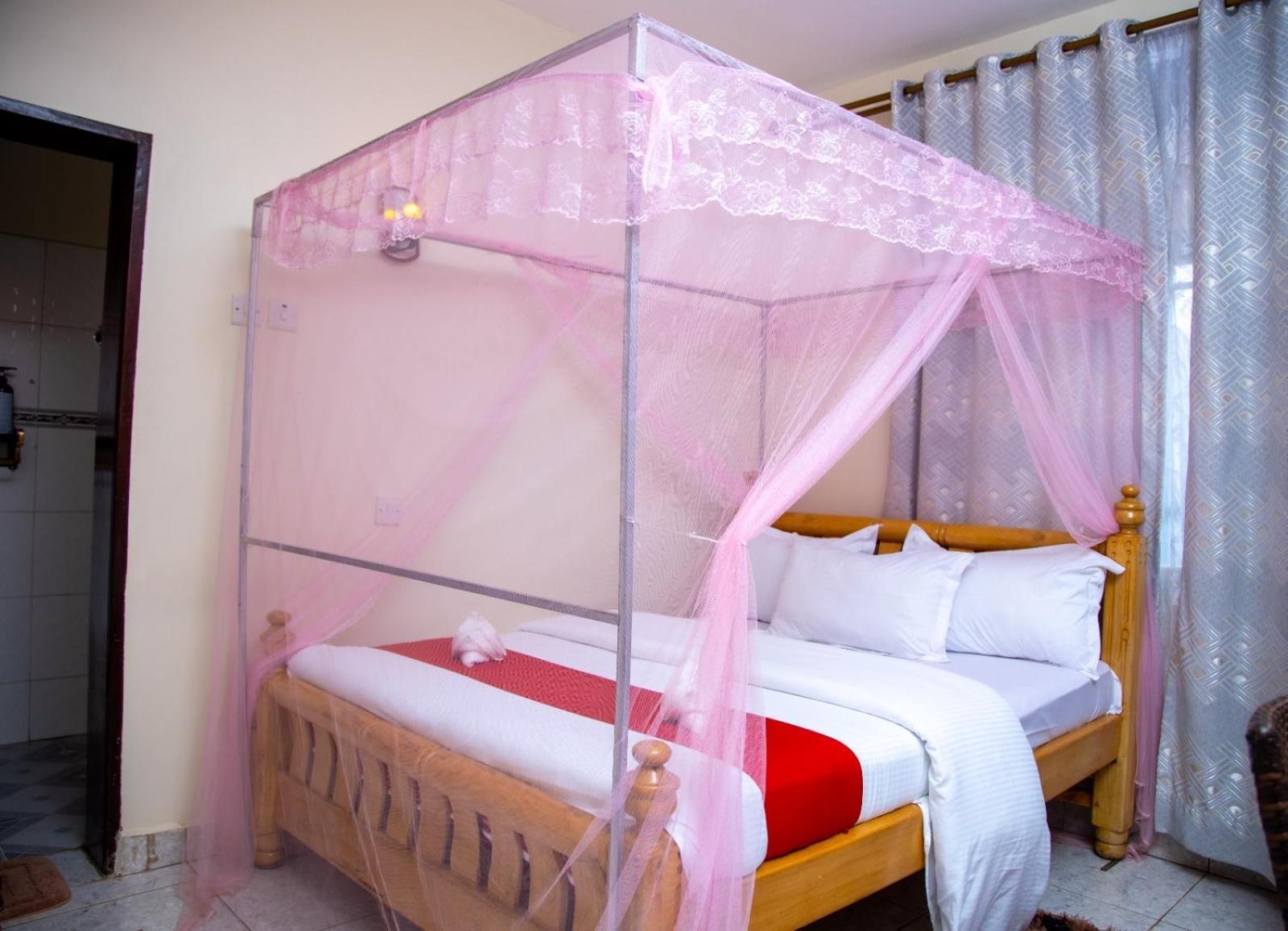 Lakeshore Bed And Breakfast Entebbe Exterior foto