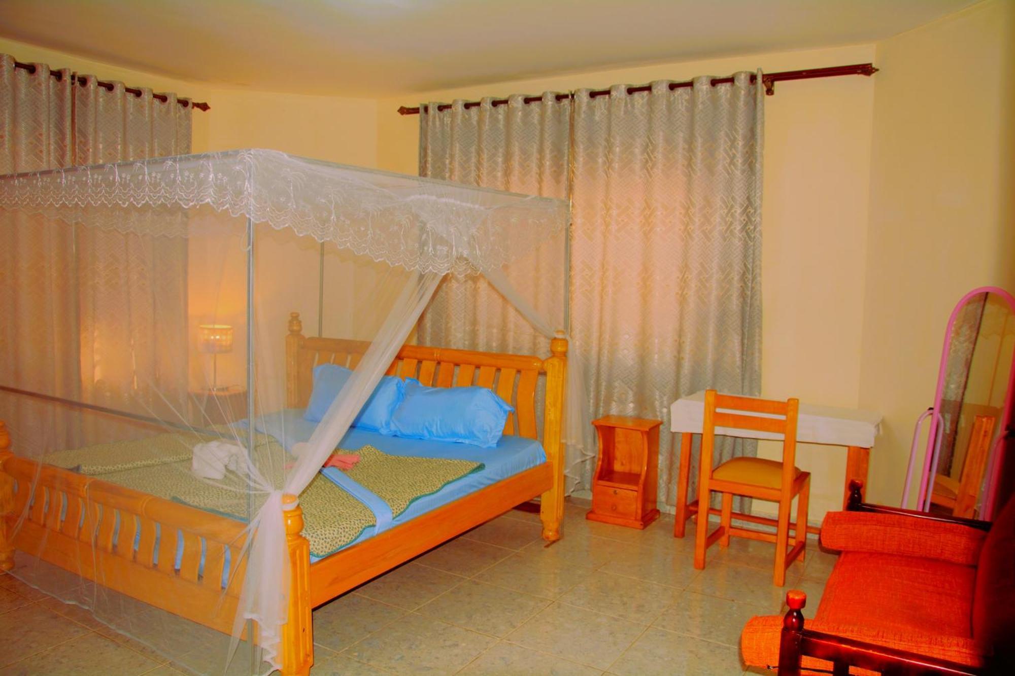 Lakeshore Bed And Breakfast Entebbe Exterior foto