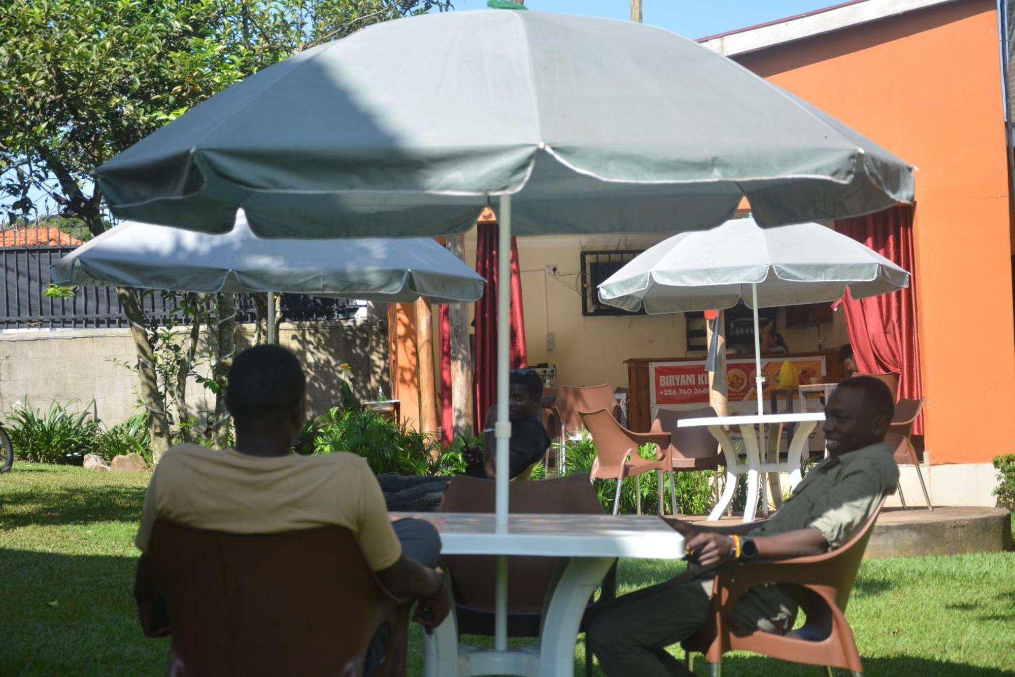 Lakeshore Bed And Breakfast Entebbe Exterior foto